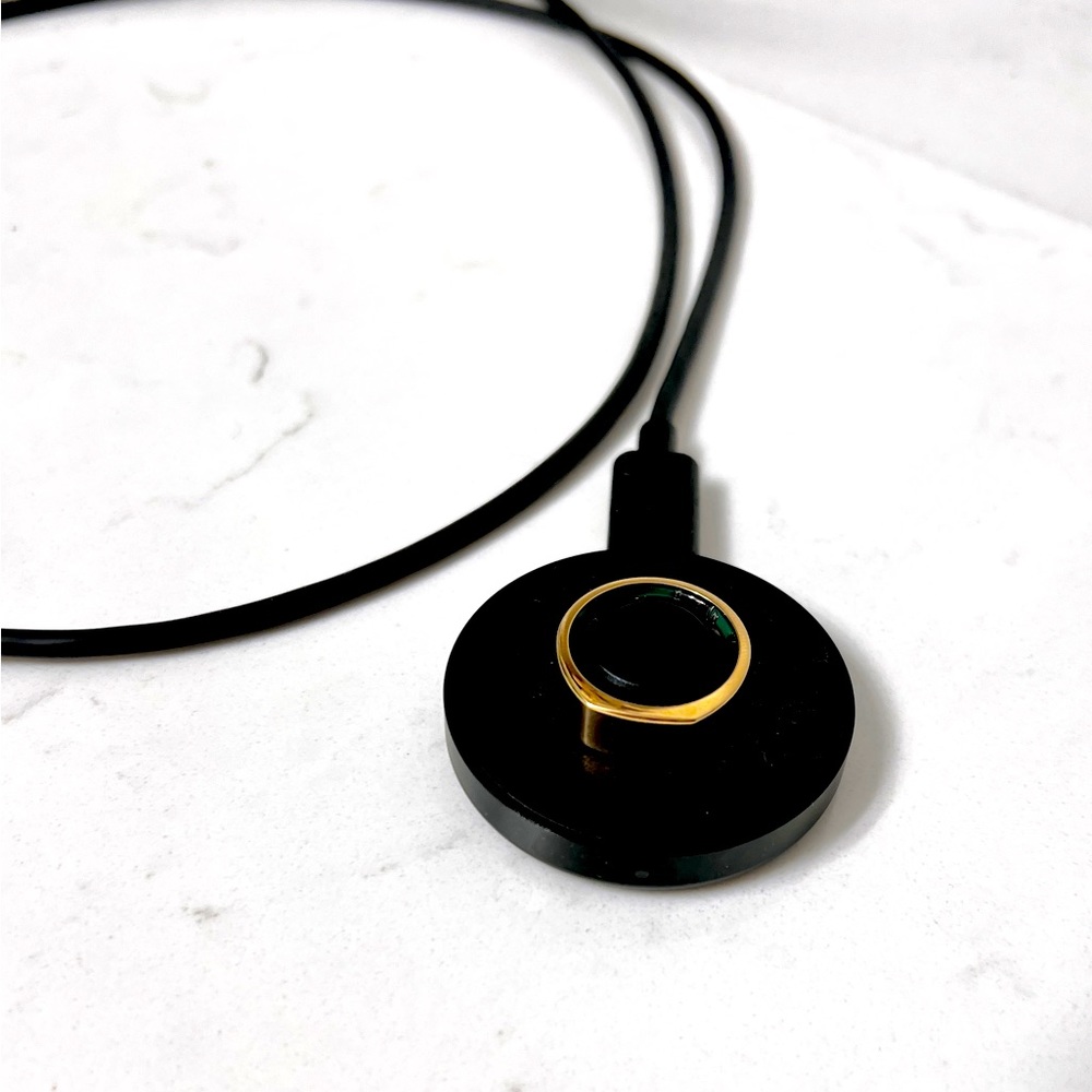 Oura Ring - Heritage Gold, Size 6